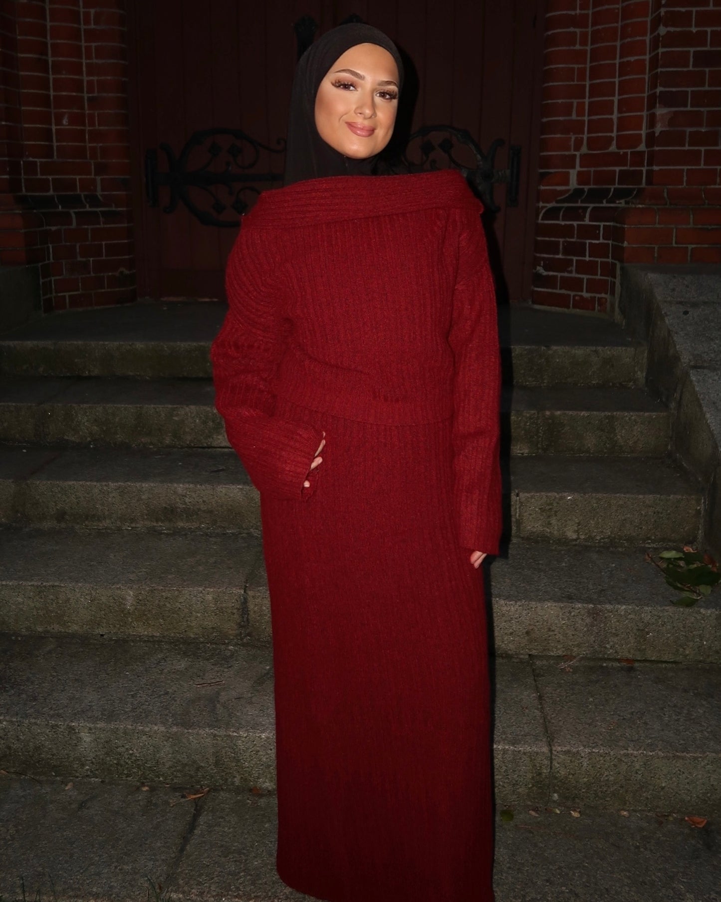 Red Velvet – Two Piece Set