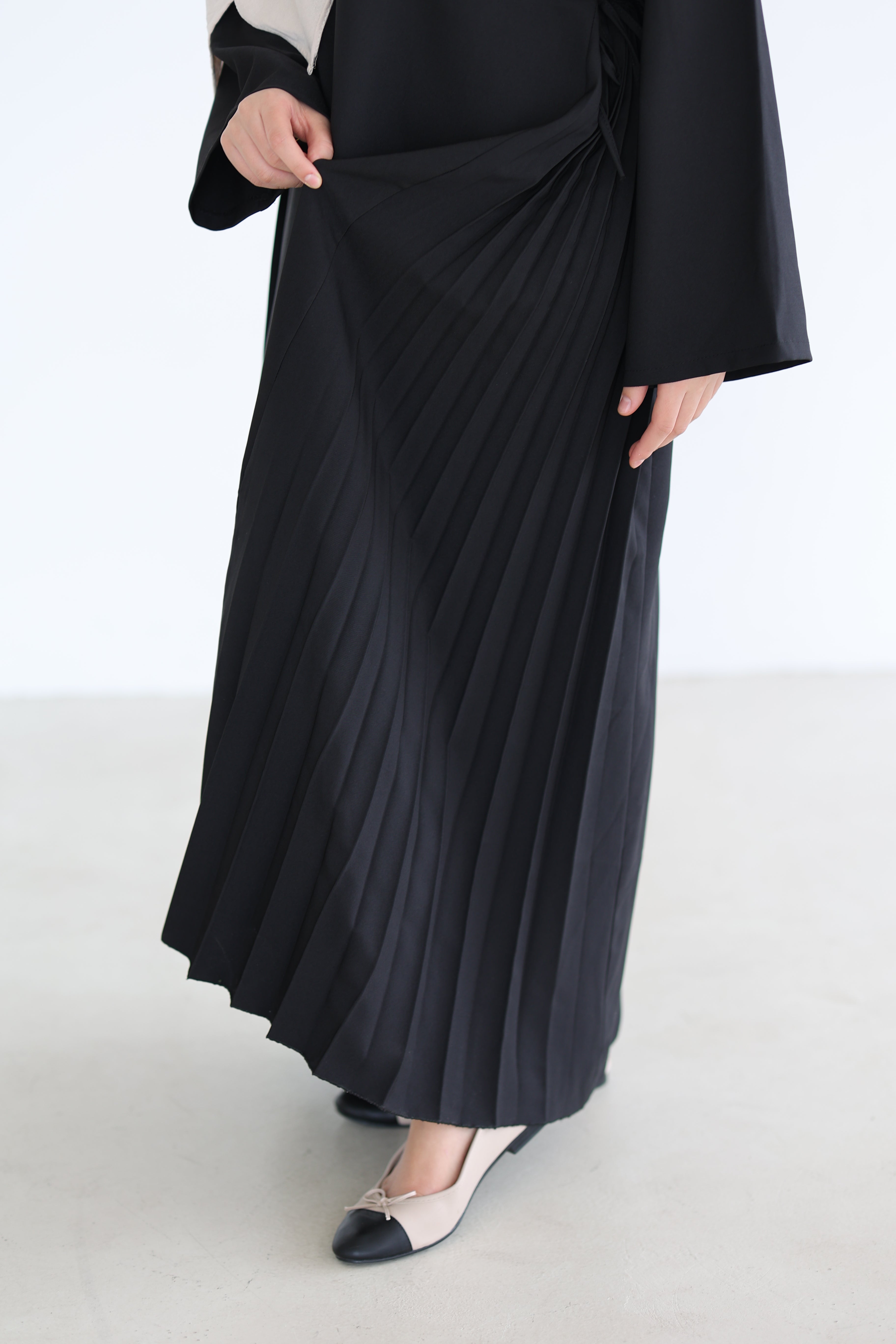 Hana Abaya