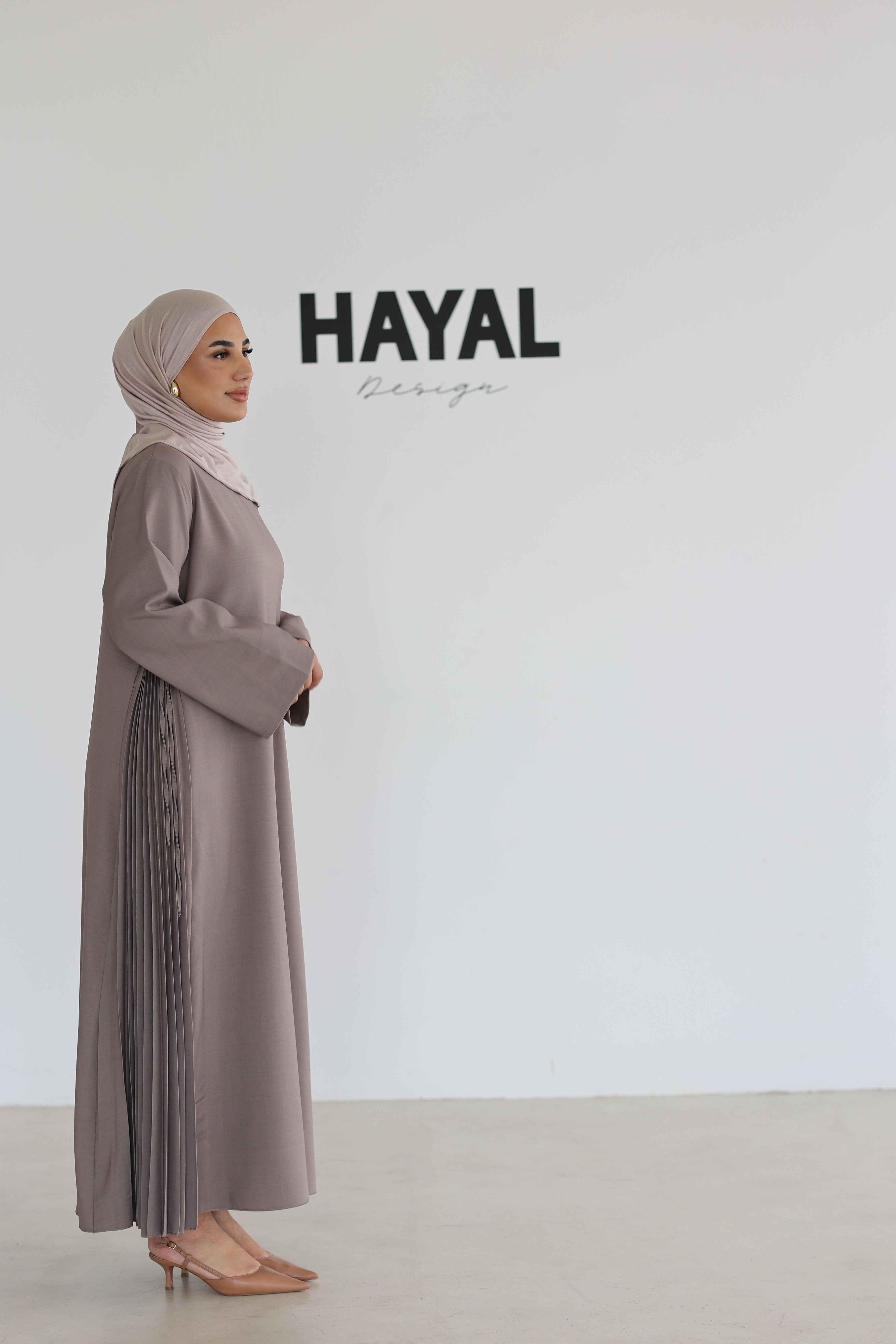 Hana Abaya