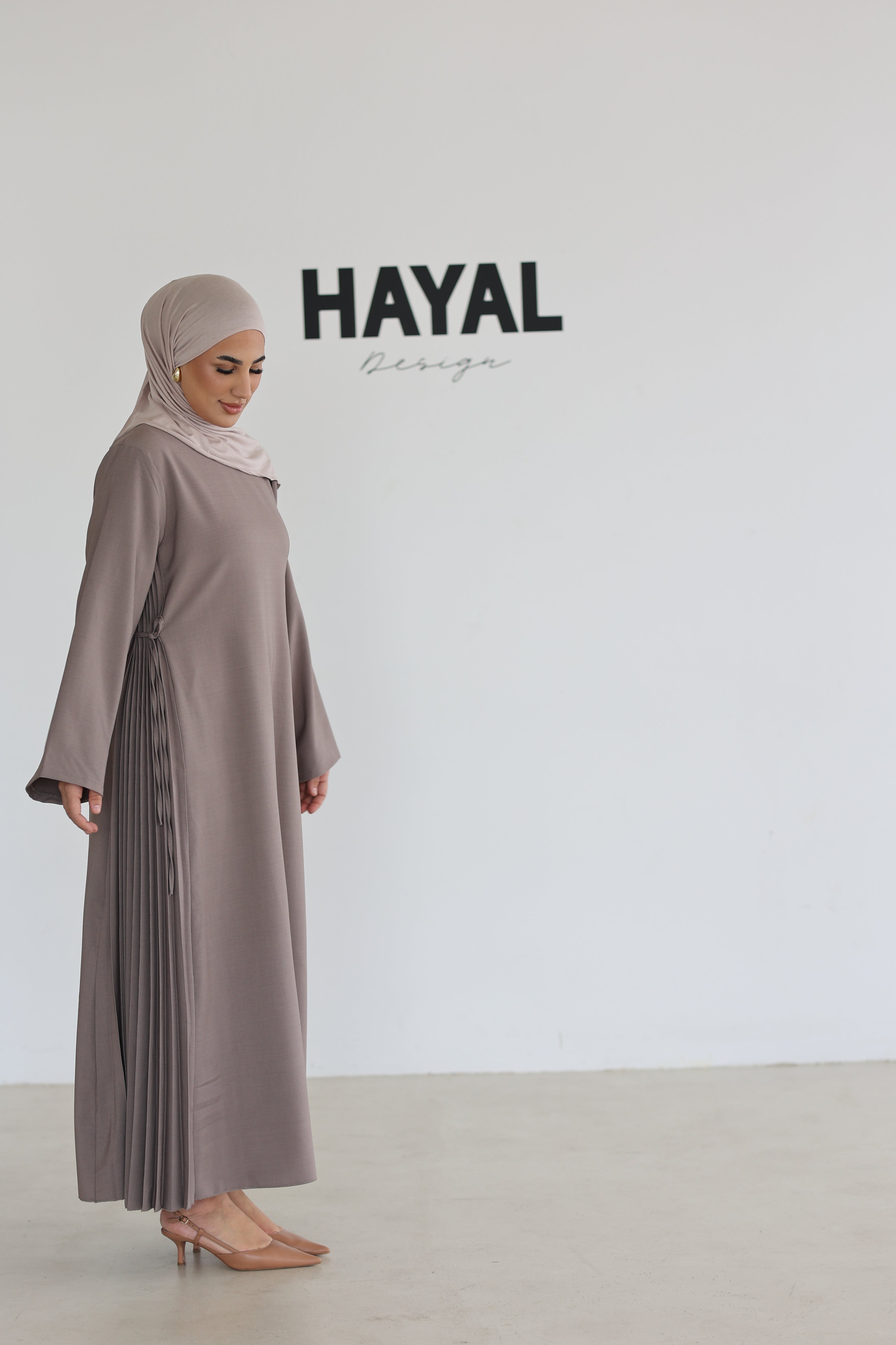 Hana Abaya