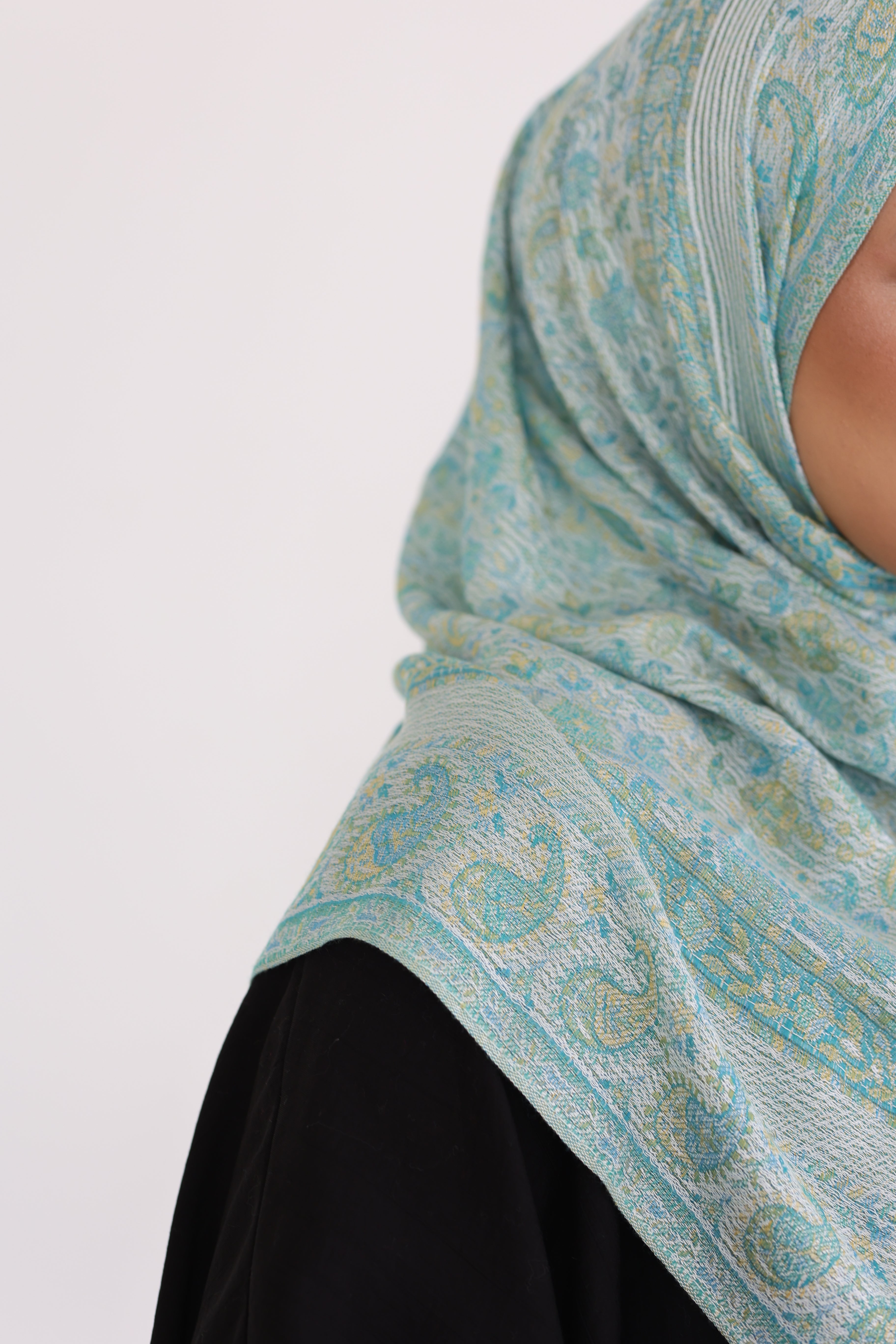 Premium Pashmina in Pistachio Dream