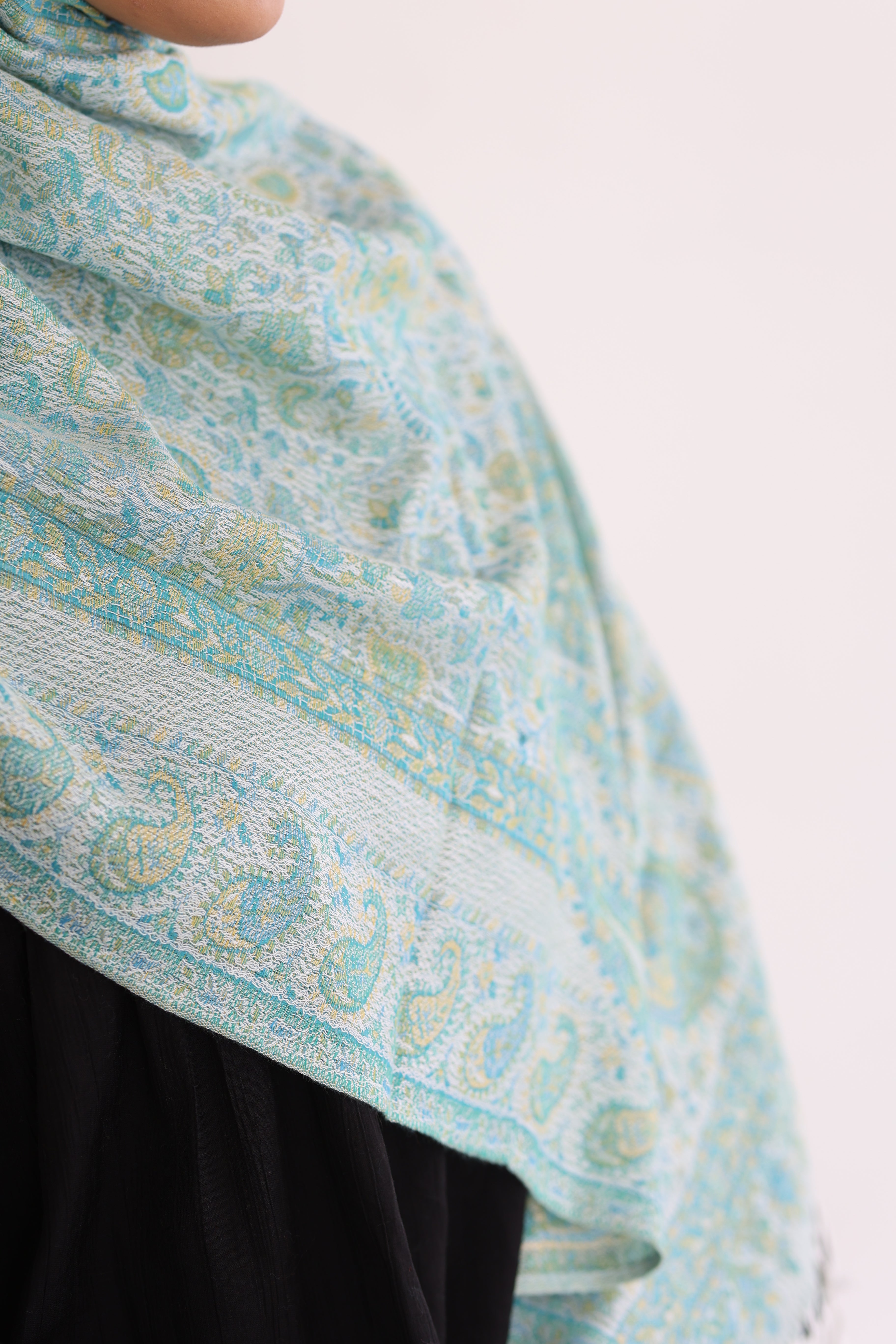 Premium Pashmina in Pistachio Dream