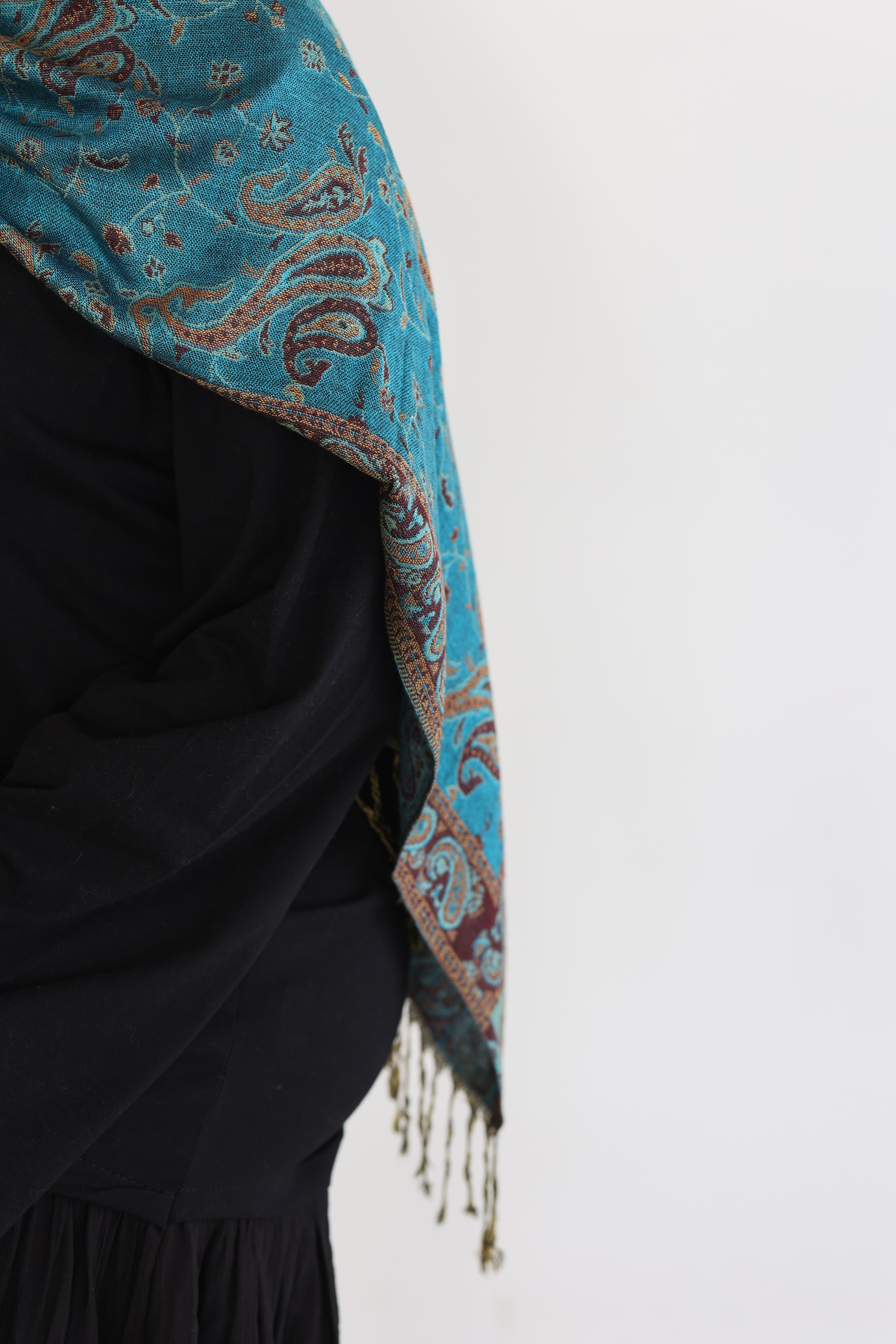 Premium Pashmina in Ocean