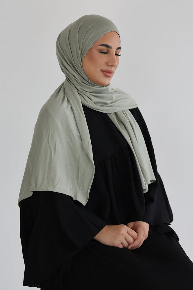 Basic Jersey in Sage