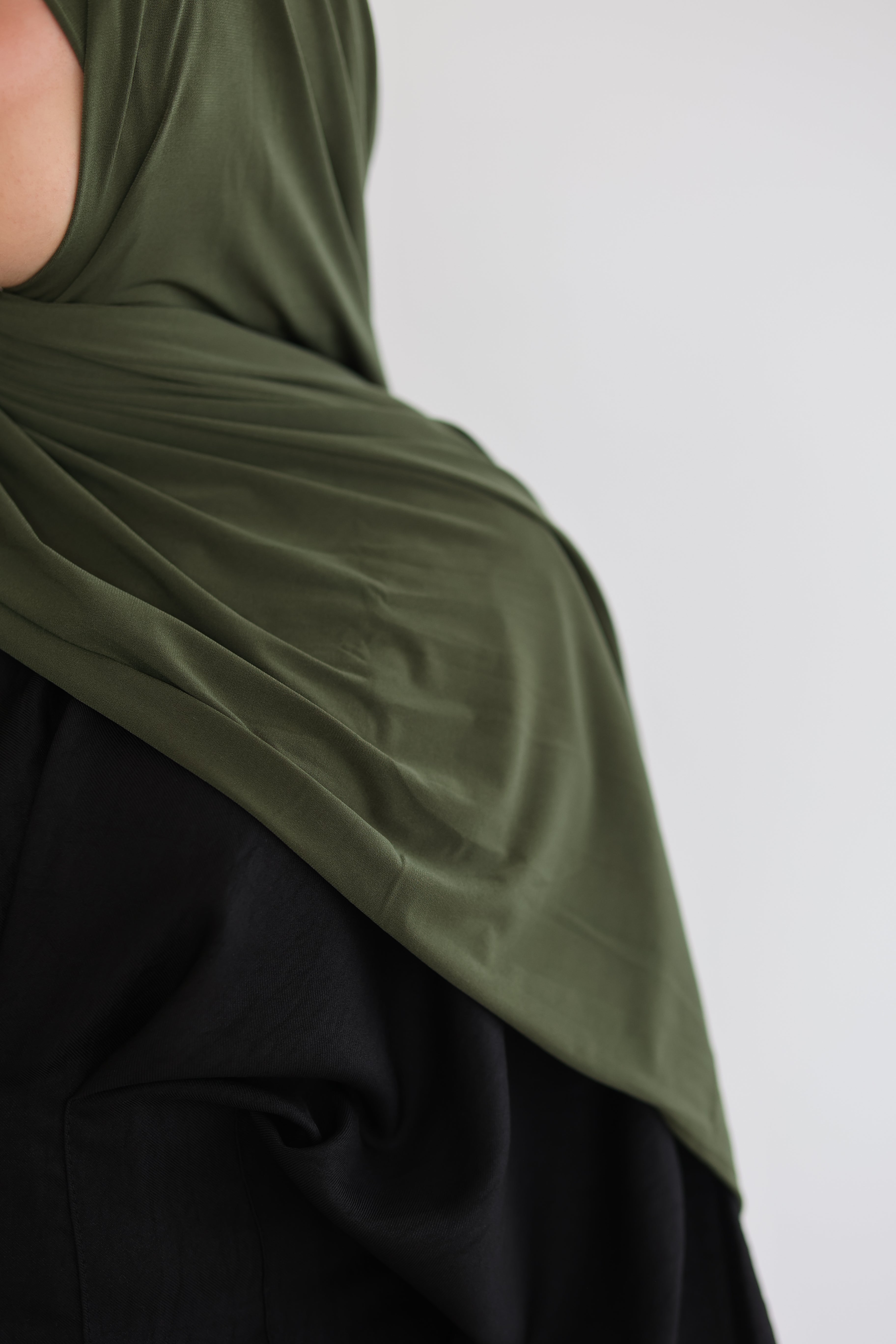 Liquid Jersey in Olive