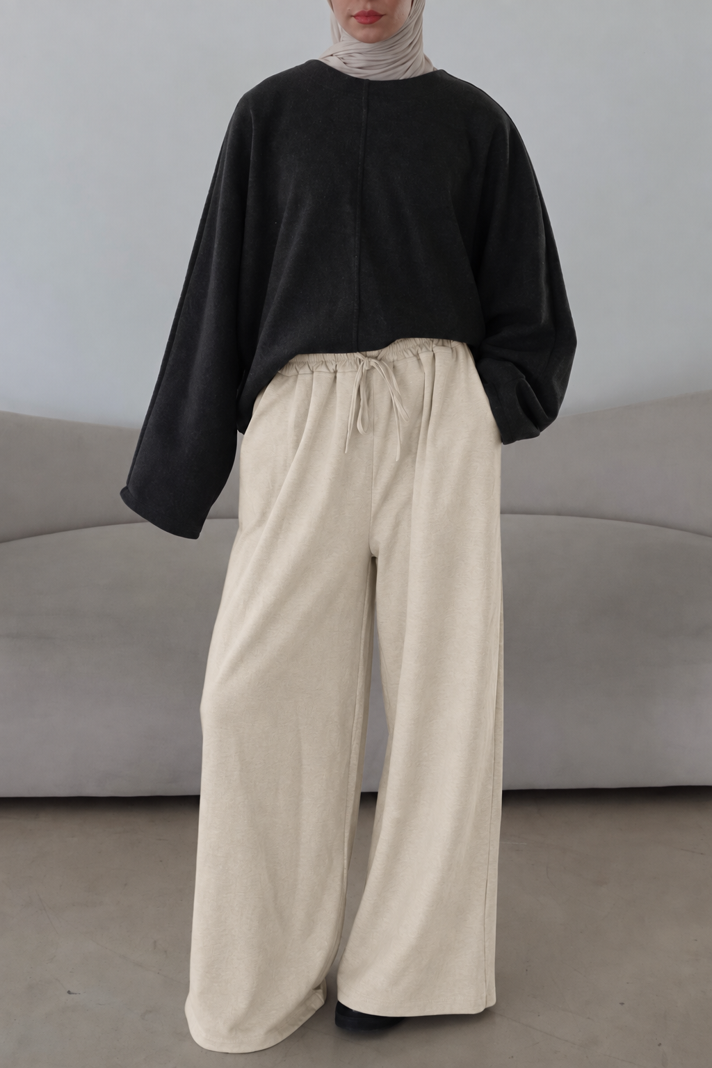 Wide Leg Hose