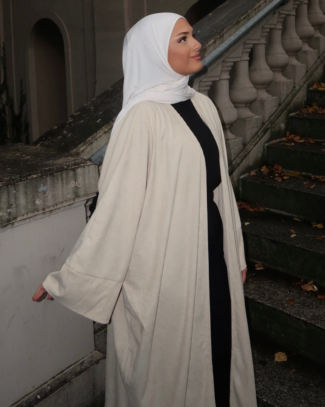 Oat Dream – Premium Cord Cardigan