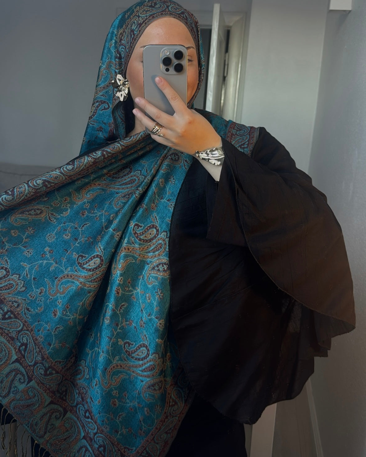 Turquoise Macaron – Premium Pashmina Hijab