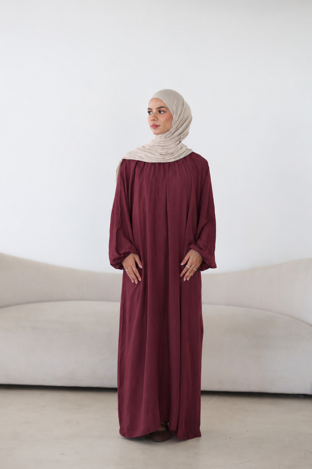 Lola Abaya