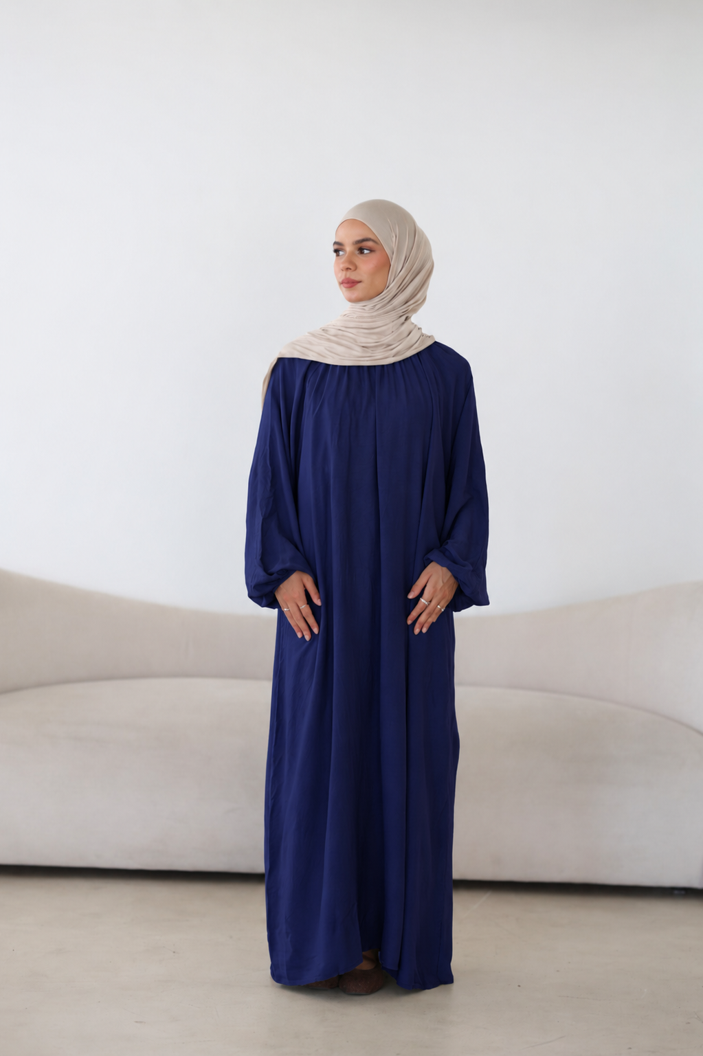 Lola Abaya