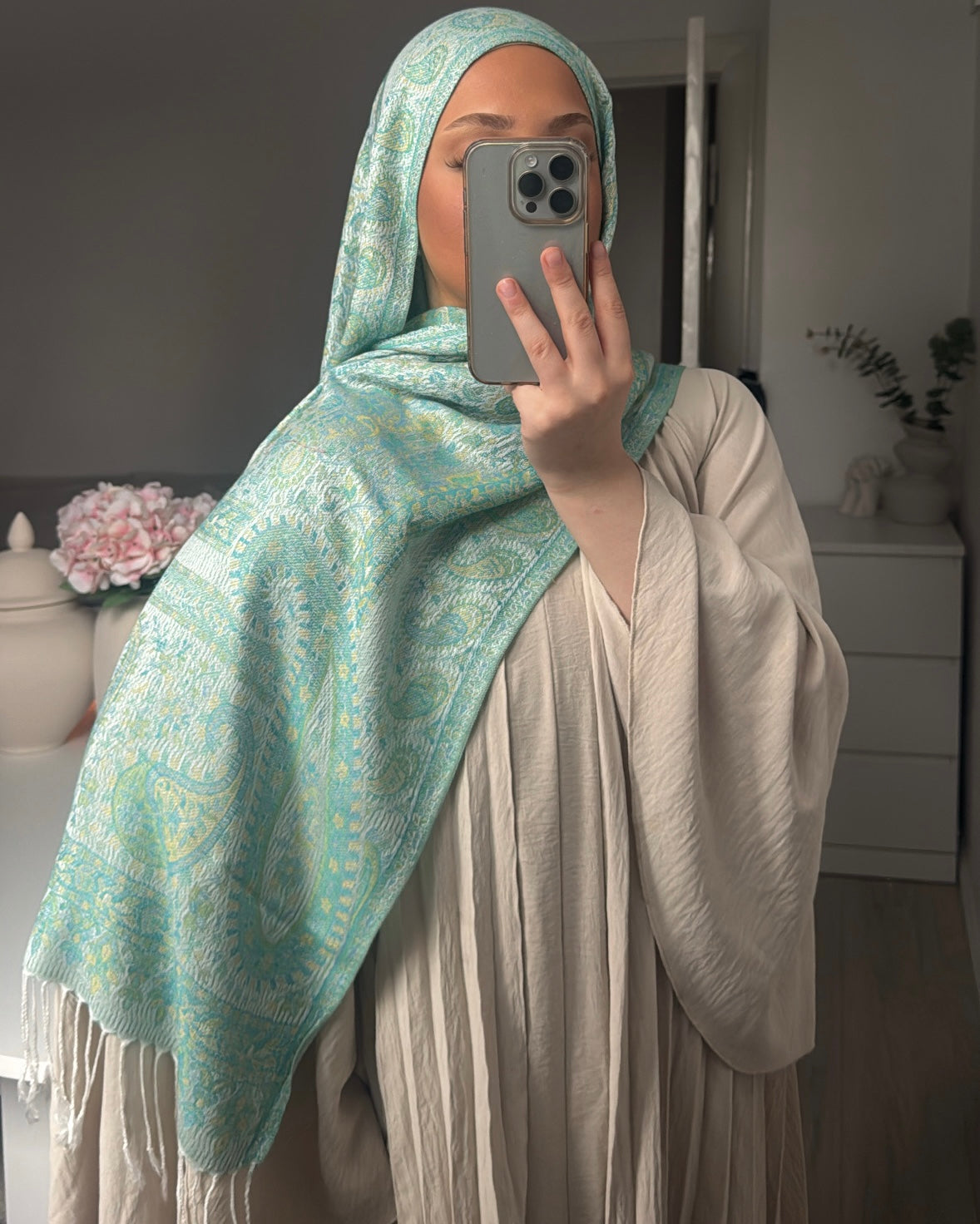 Pistachio Dream – Premium Pashmina Hijab