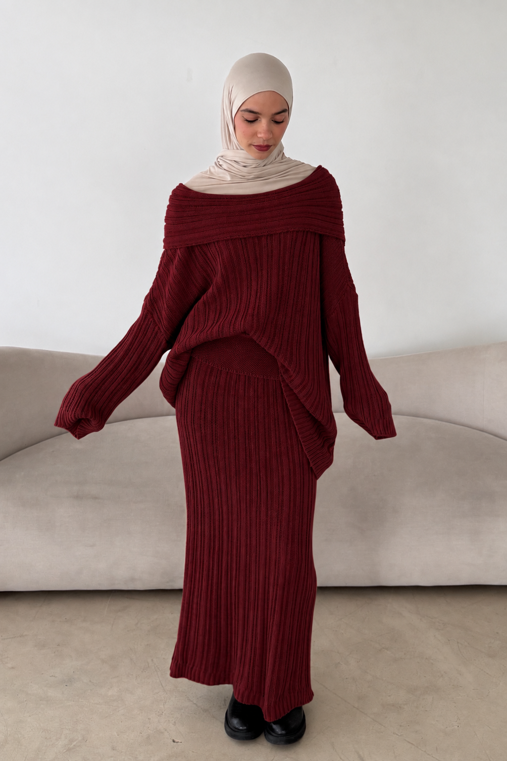 Off-Shoulder Strick-Zweiteiler