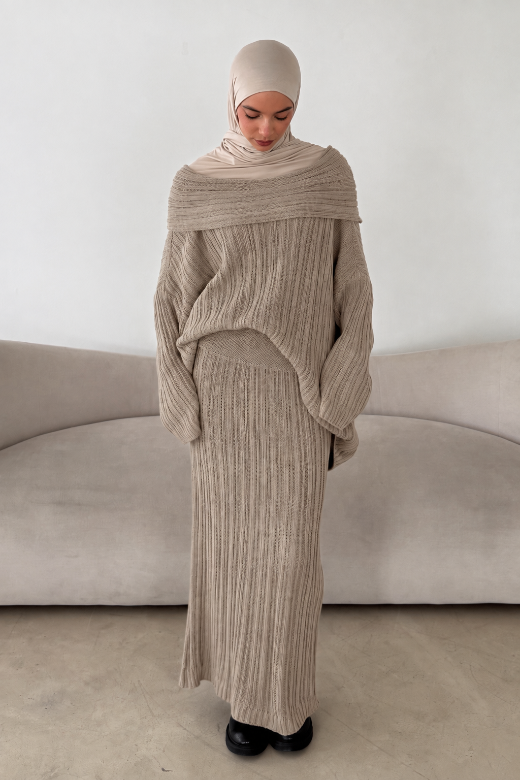 Off-Shoulder Strick-Zweiteiler