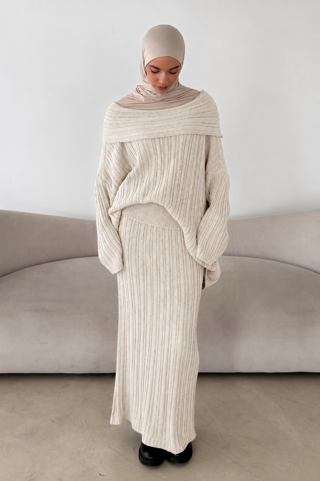 Off-Shoulder Strick-Zweiteiler