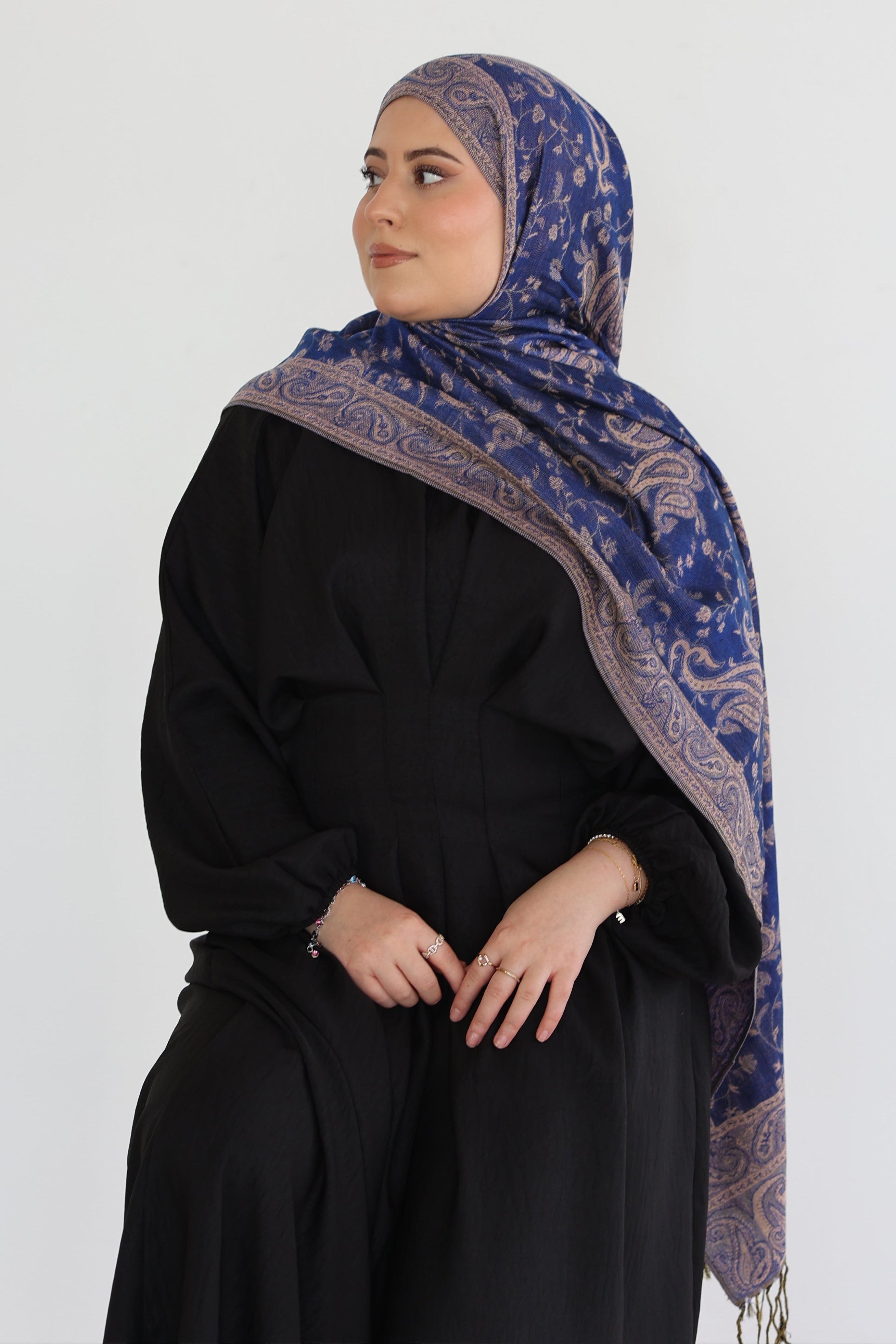 Premium Pashmina in Blueberry