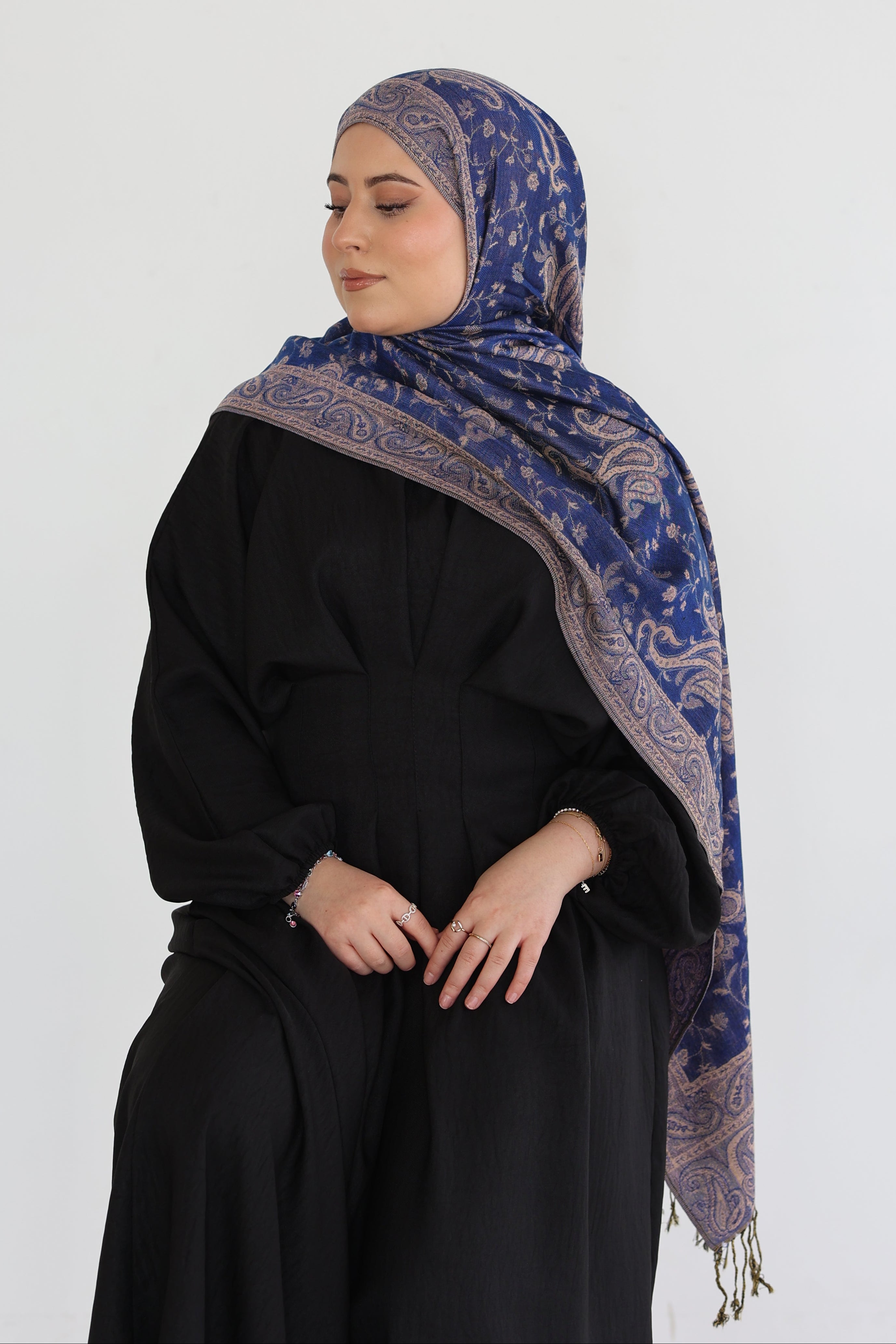 Premium Pashmina in Blueberry