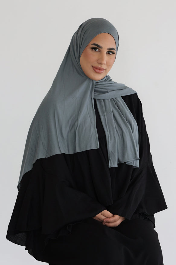 Basic Jersey in Smoky Blue