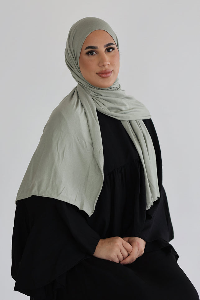 Basic Jersey in Sage
