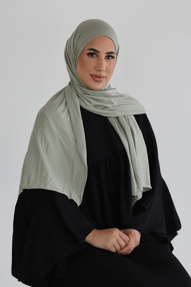 Basic Jersey in Sage