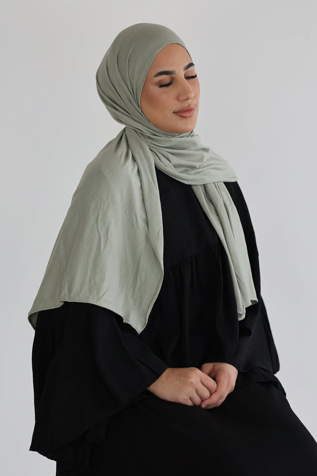 Basic Jersey in Sage
